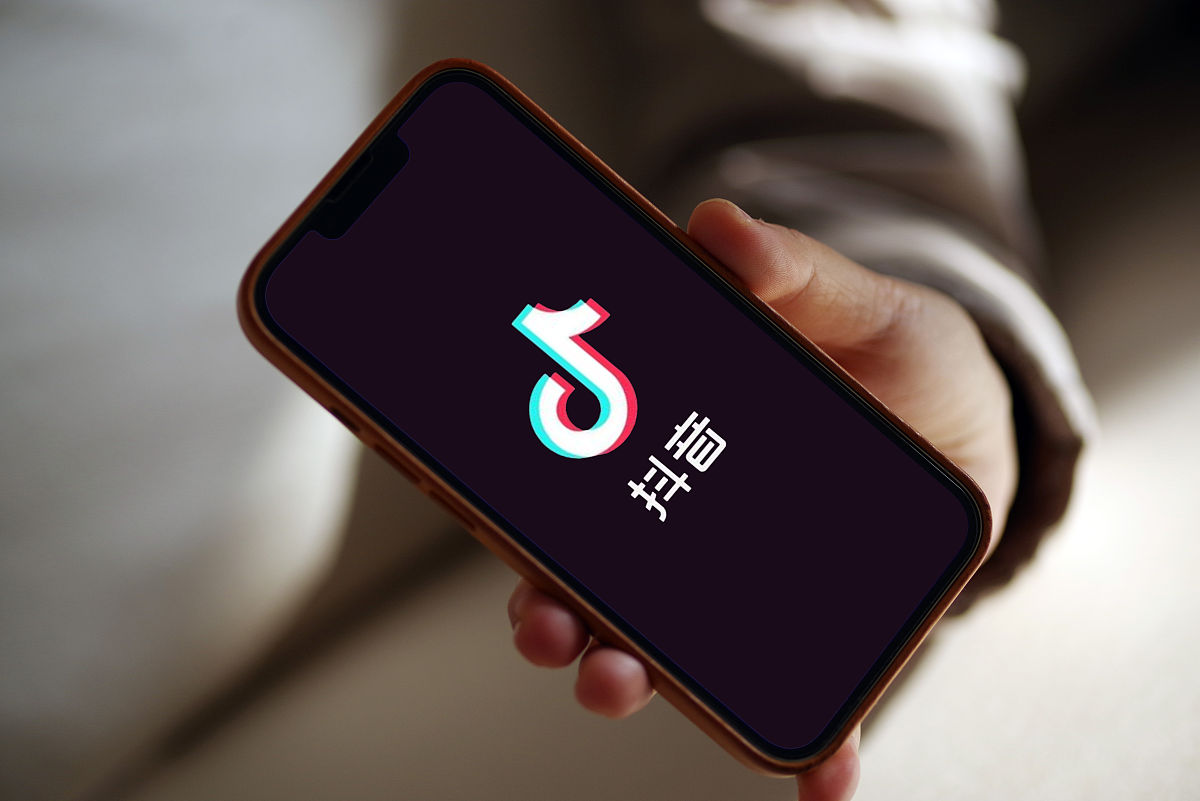 随机播放 MP4 视频 - 在线观看抖音小姐姐