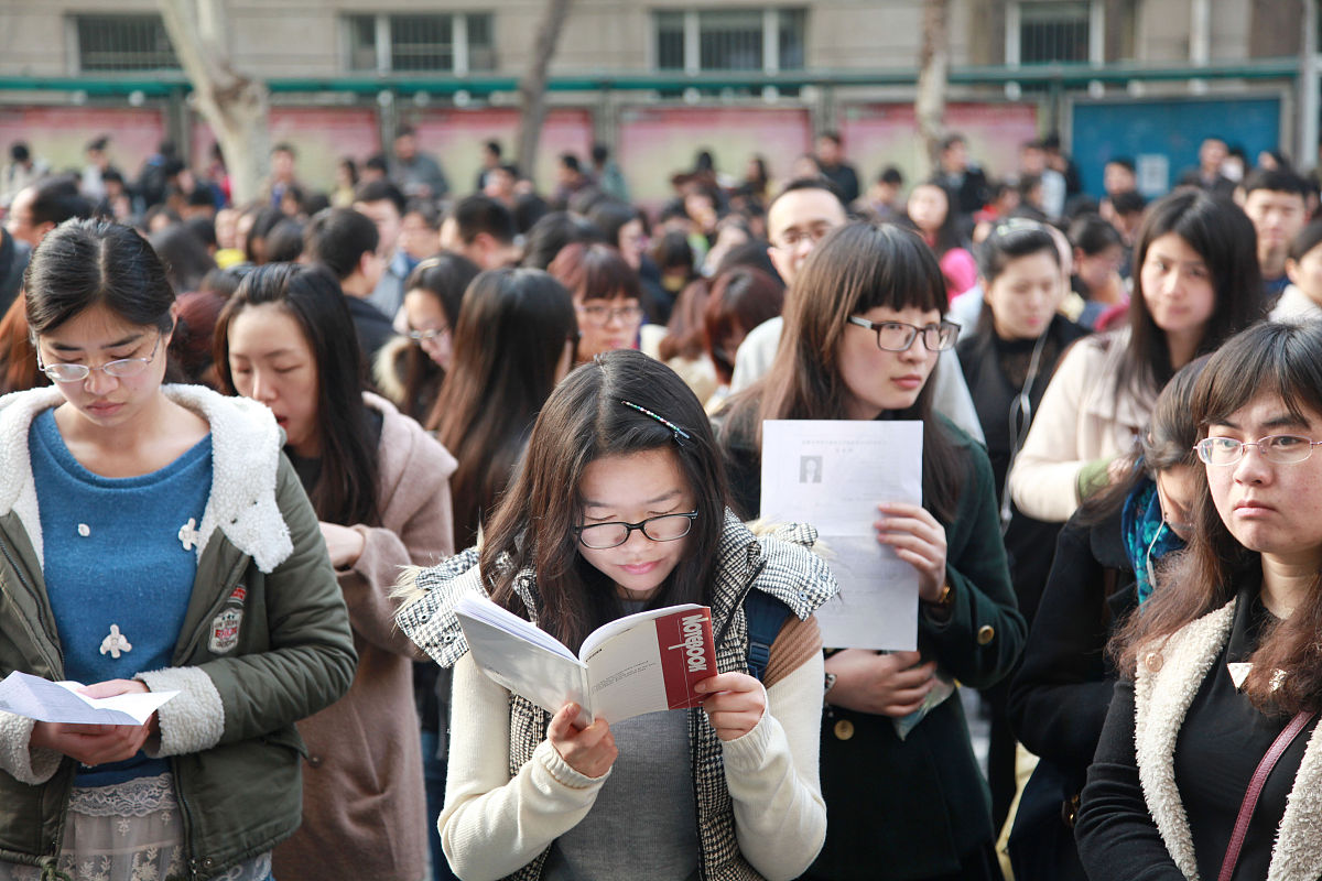四川中专生如何升入大学？升学途径解析