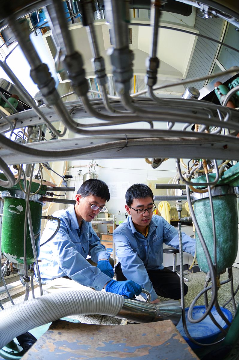 不同铑负载量对Rh/AC催化剂活性的影响