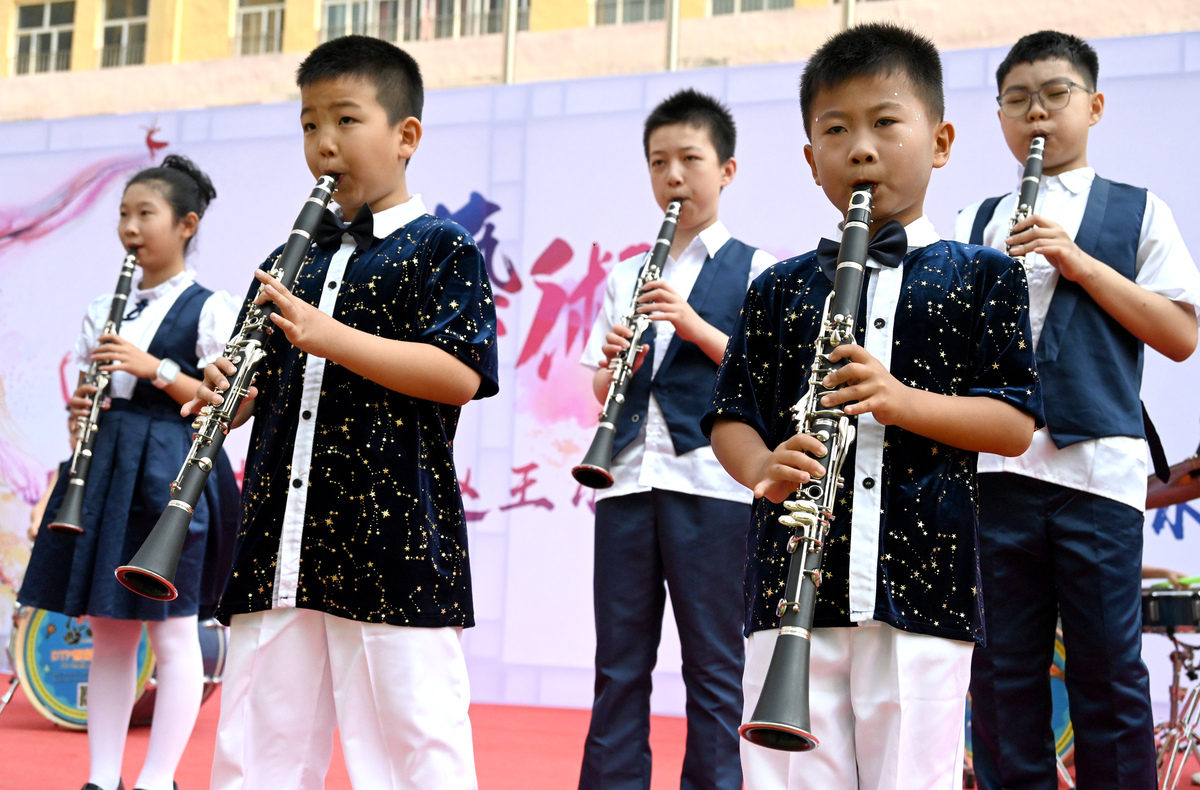 小学朗诵活动精彩纷呈，展现语言魅力