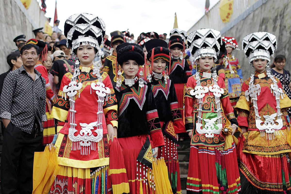 四川西昌公路施工总承包二级资质新办及转让费用详解