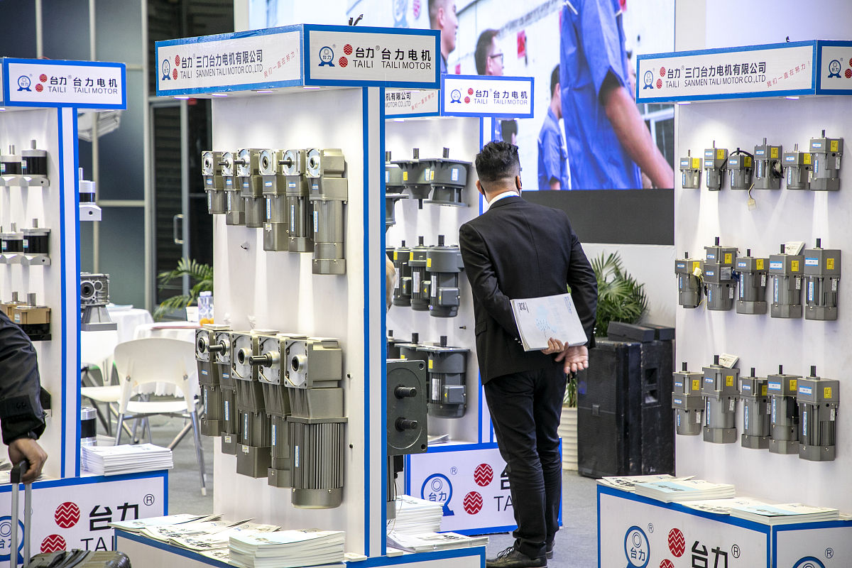 硅整流管上所标电压为反向不重复峰值电压这句话错在哪里