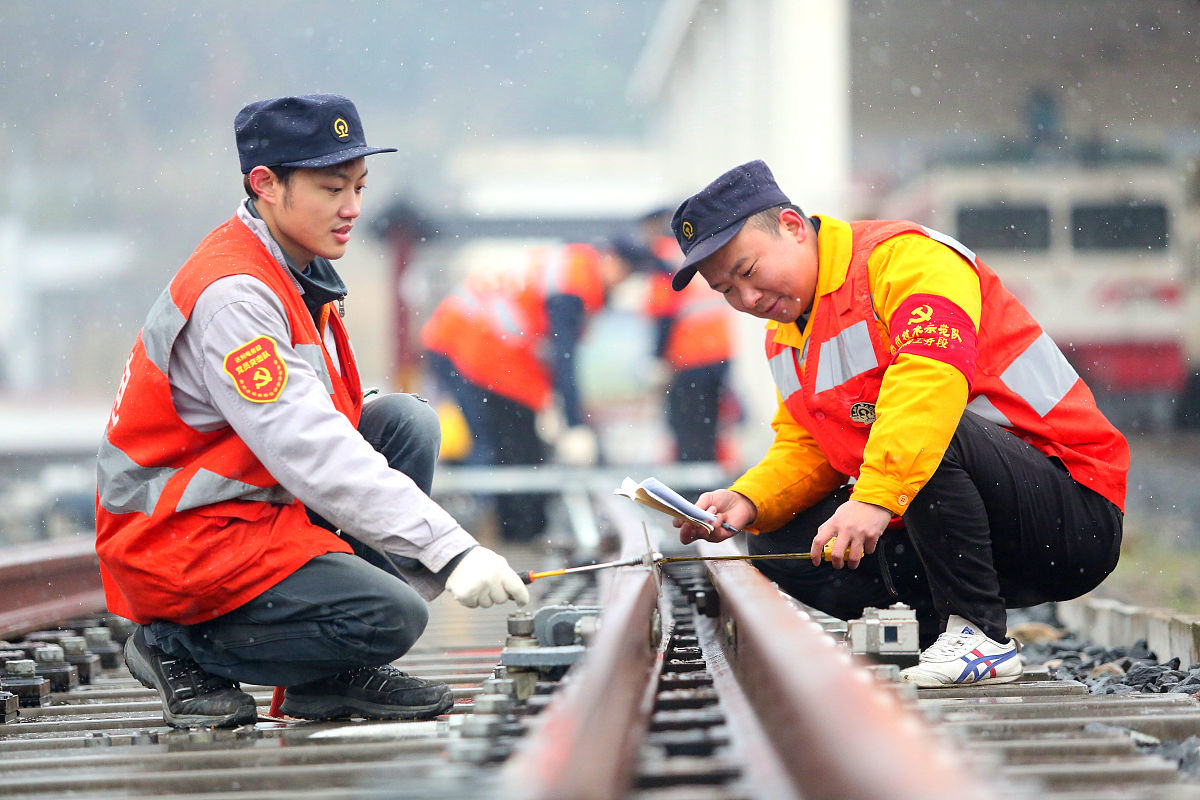 四川铁路学校有哪些？专业设置及就业前景分析