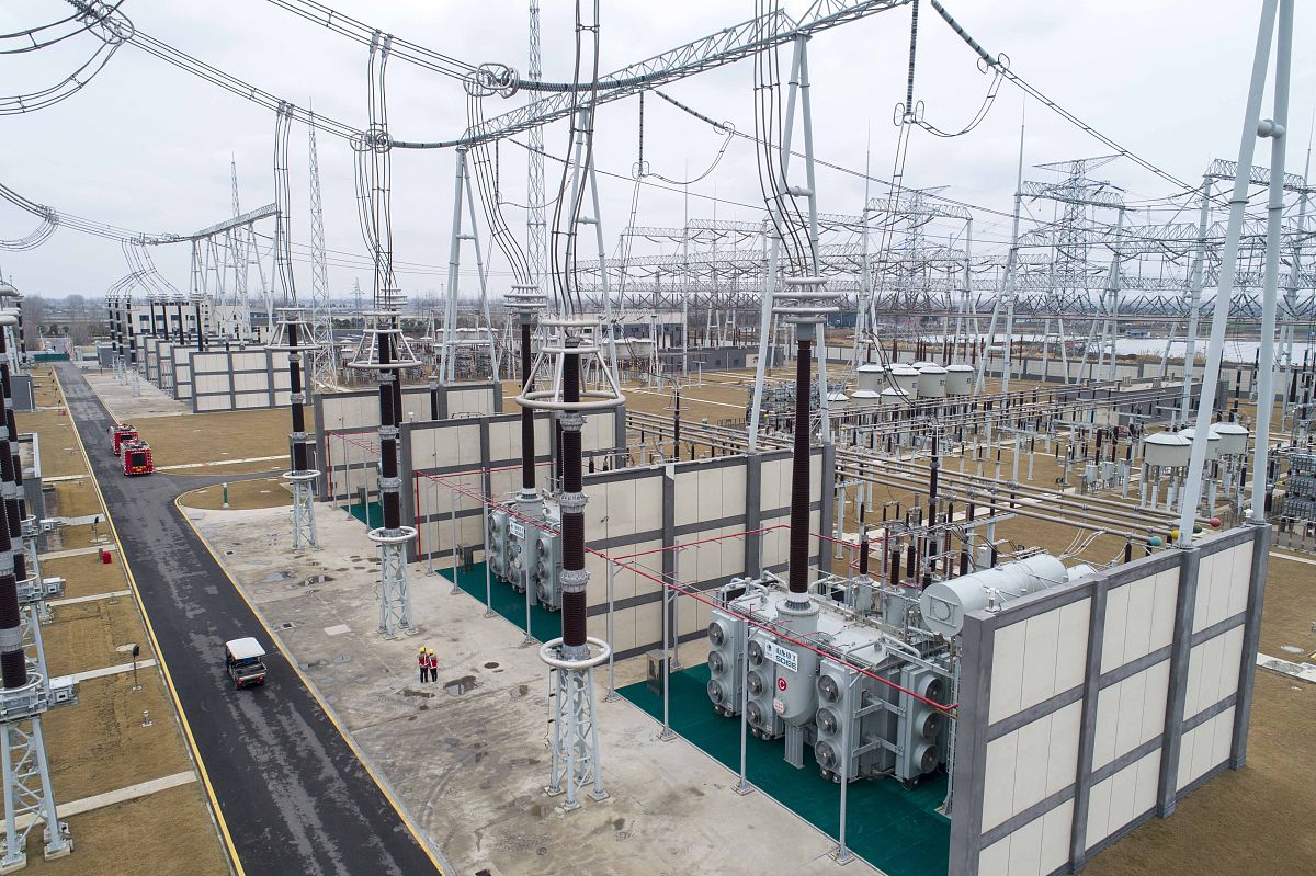 LCC-HVDC换流站交流侧电压与功率关系式详解