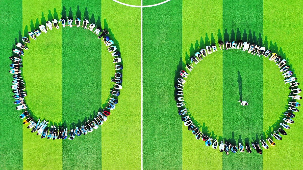 学校心理健康教育研究现状：政策、师资、课程与评估