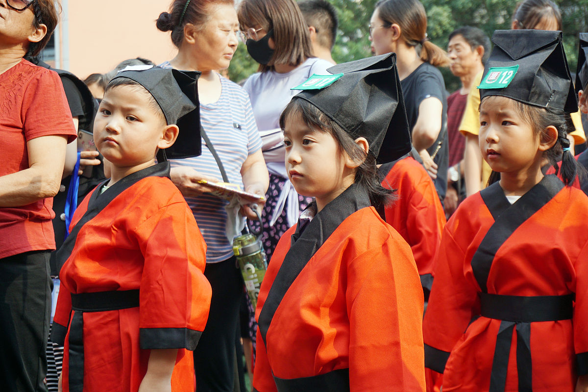 无锡维德双语幼儿园入园条件：年龄、健康、家庭背景等