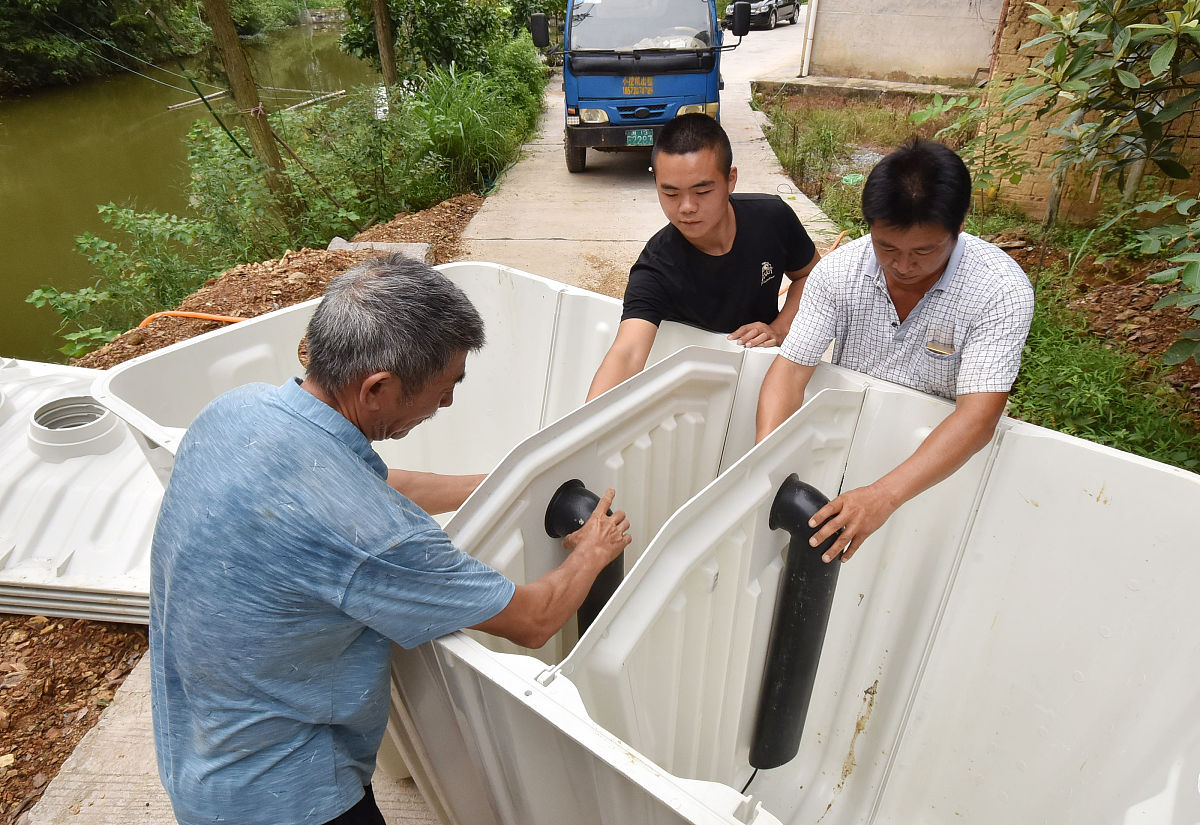 农村户厕管护制度：保障农村居民生活环境和健康