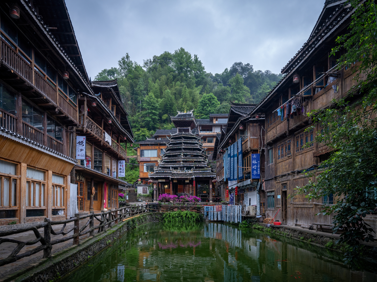 贵州7天游玩攻略：探秘山水美景，品尝特色美食