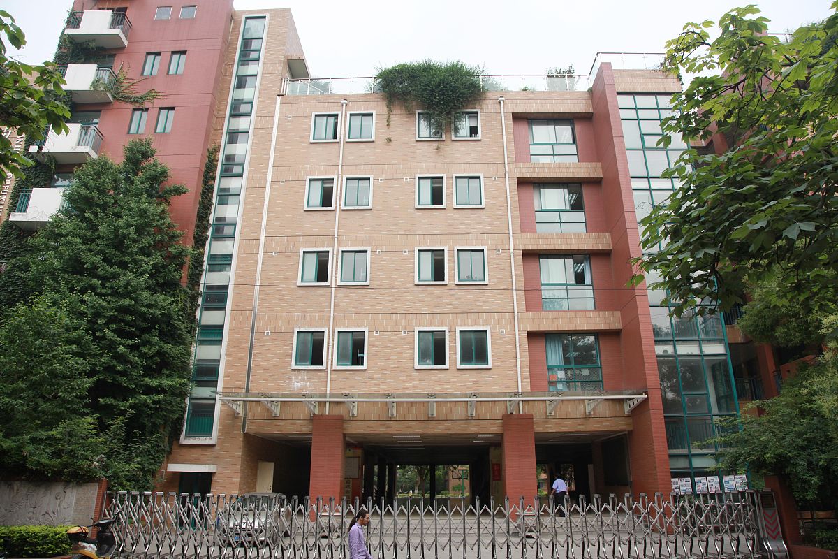 重庆机电工业学校官网地址 - www.cqjy.com