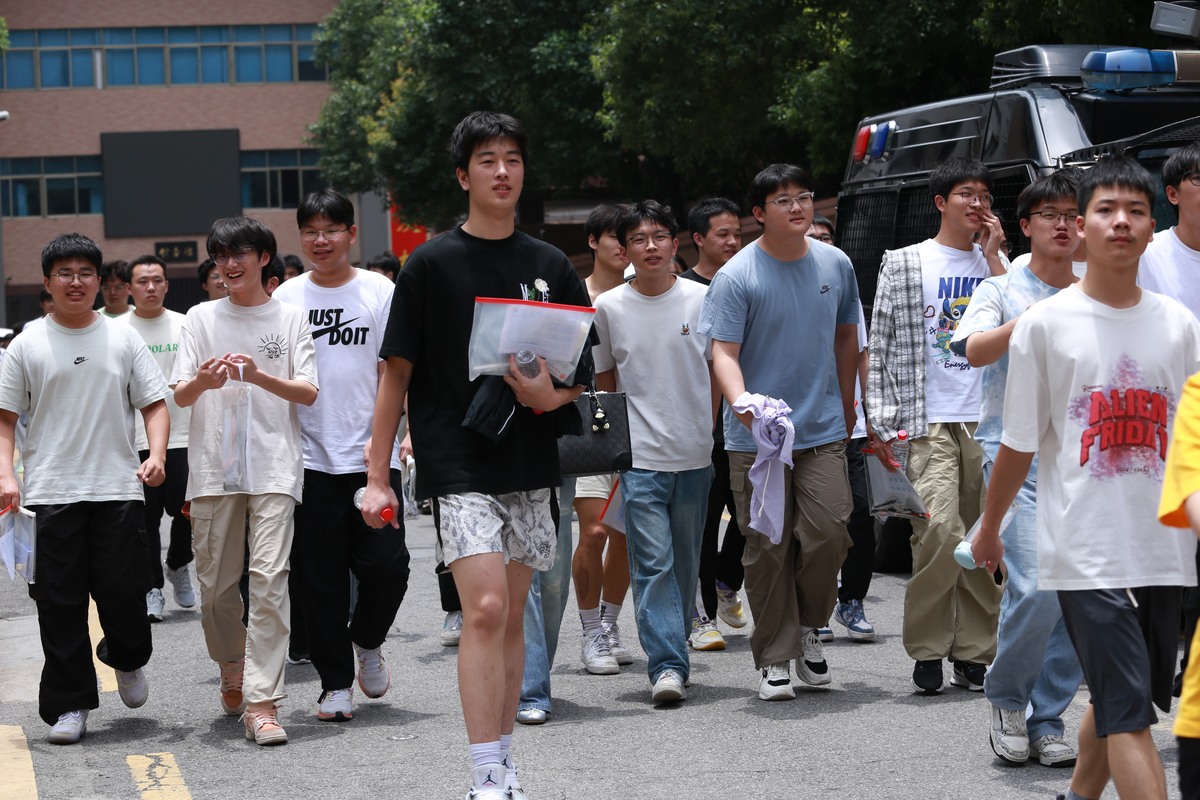 2020年初中男生考不上高中适合读什么呢