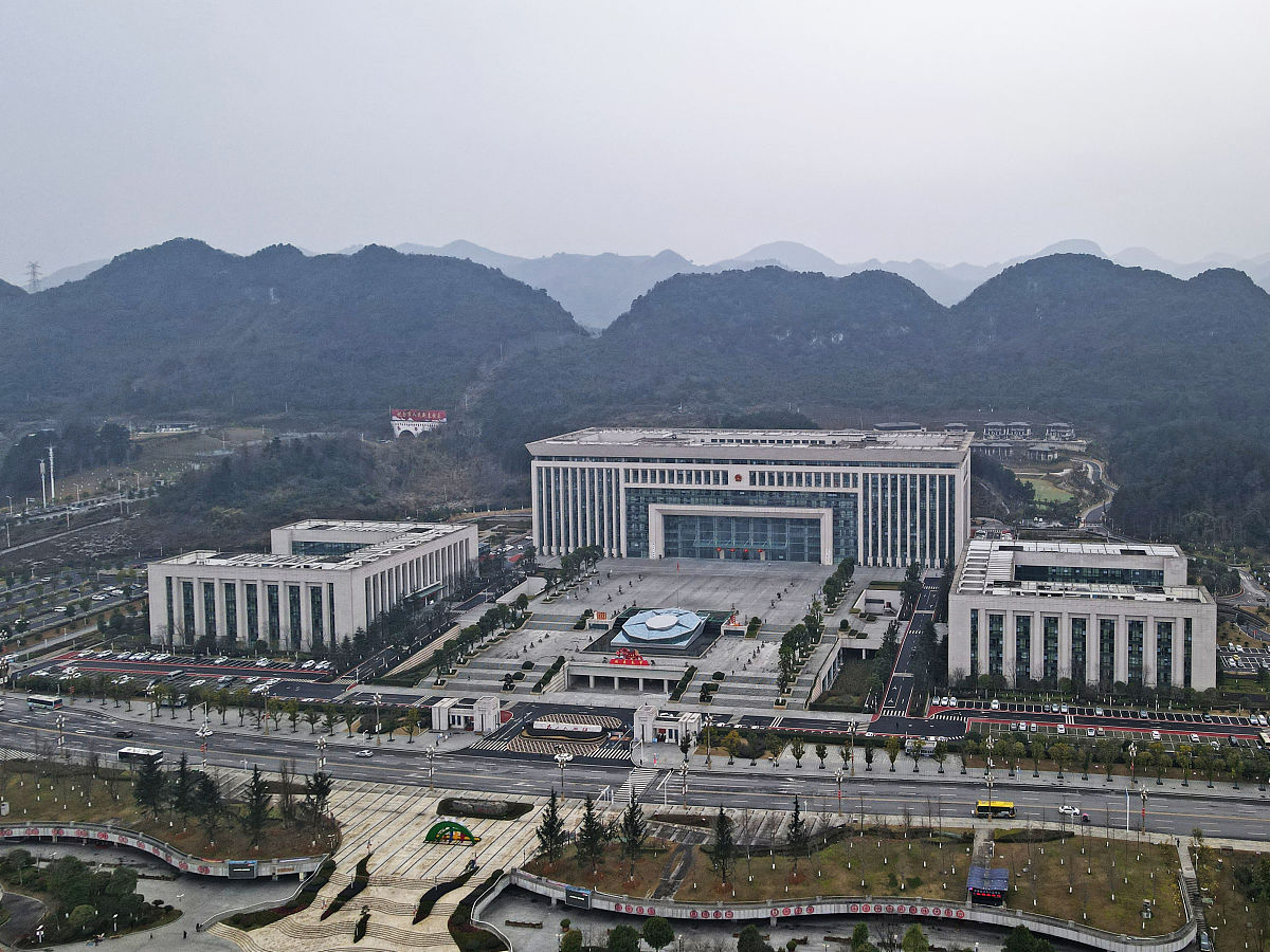 龙岩市政府服务热线大全：快速联系政府部门