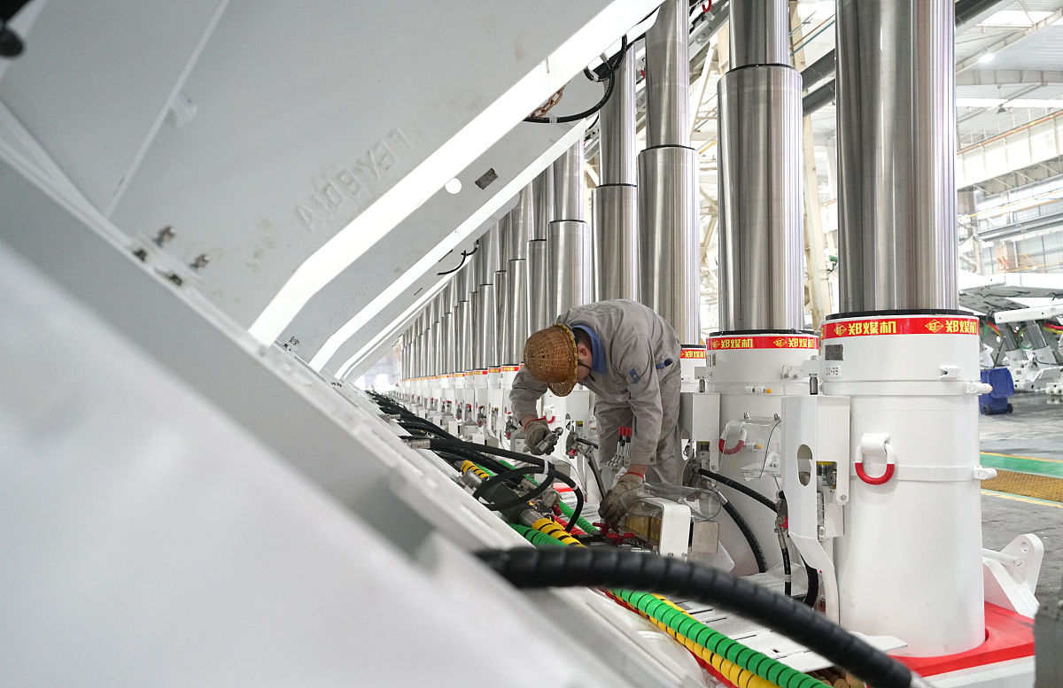 目前煤矿智能化有哪些发展施向？