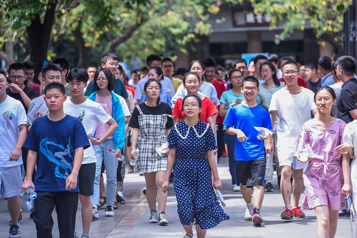 成都市普高有哪些学校 - 成都高中排名及特色介绍