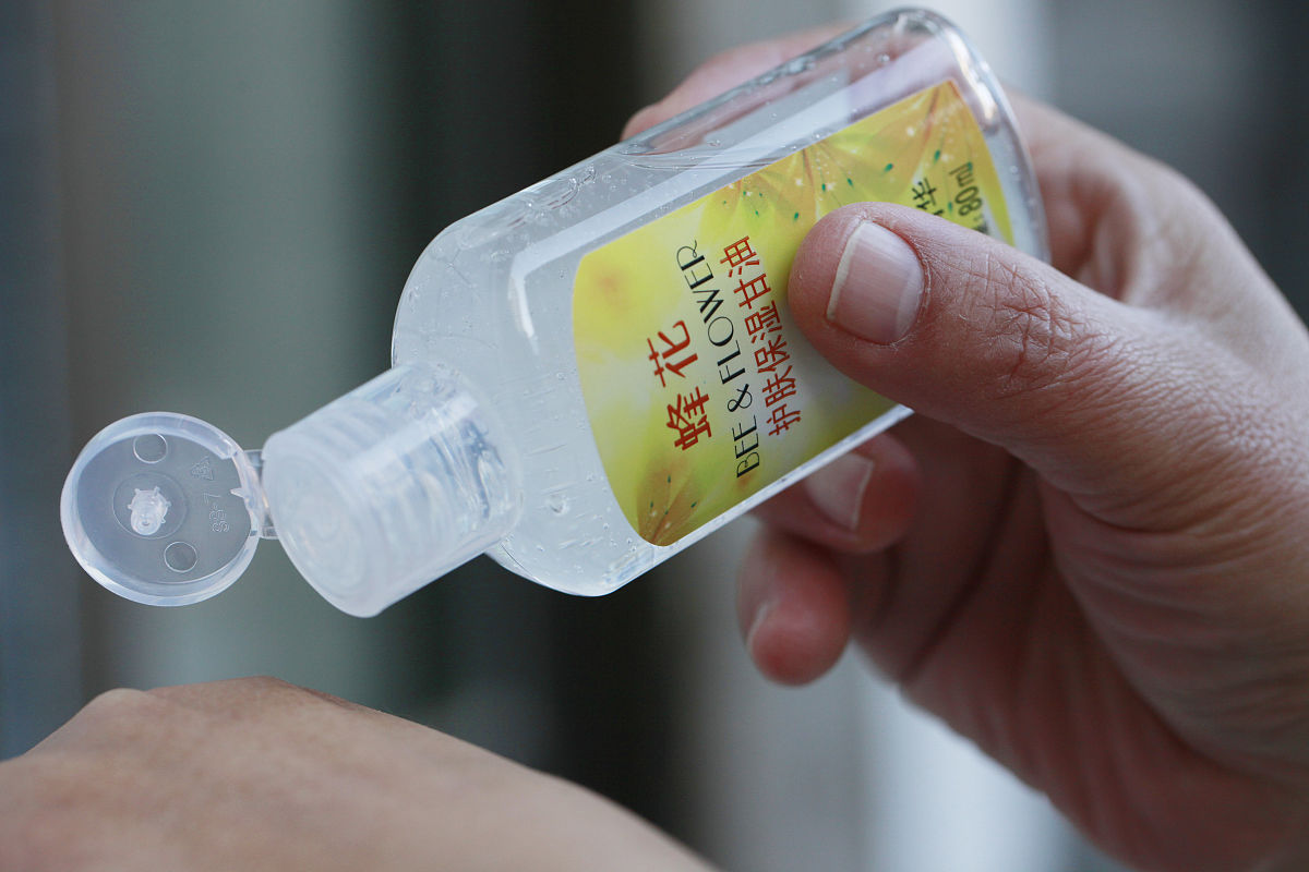 甘油护肤功效：保湿、平衡pH值、防污染