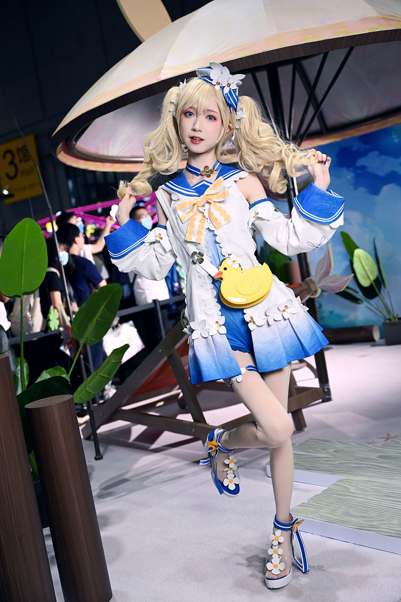 原神好玩吗？值得玩吗？ - 探索开放世界，体验角色扮演乐趣！