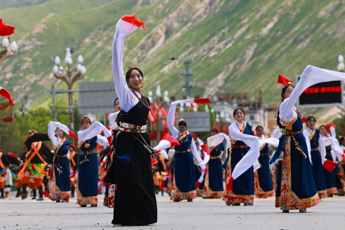 玉树州民族综合职业学校靠谱吗？学校怎么样？