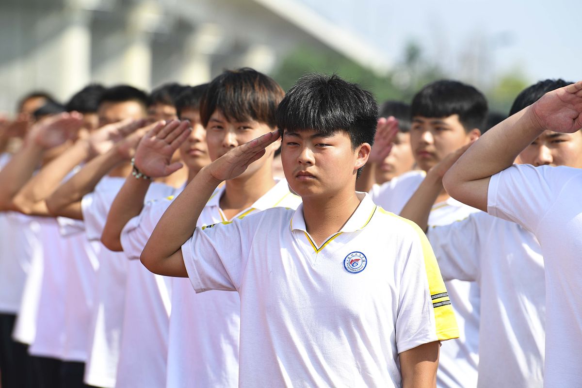 铜仁工业学校2022年招生简章 - 培养高素质技能人才