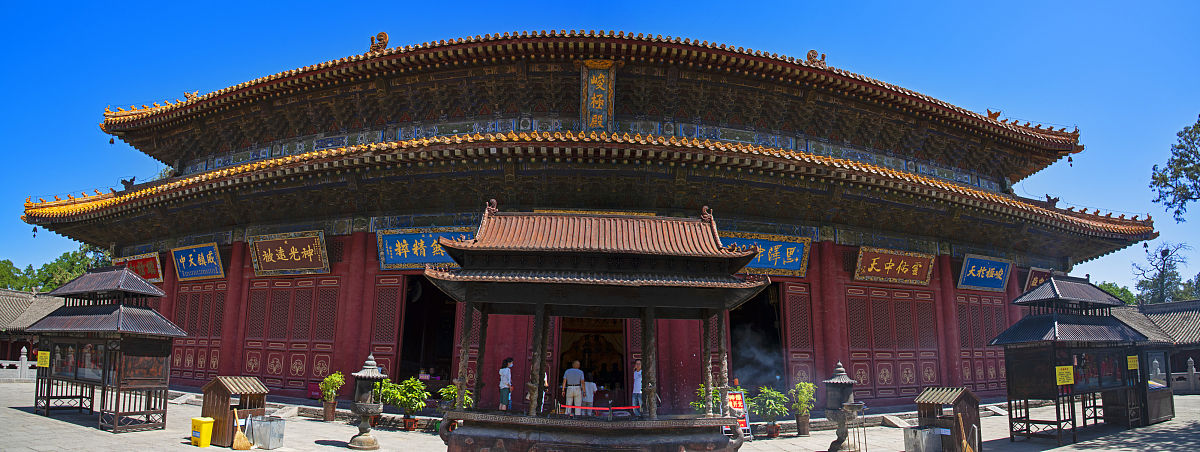2021年6月5日,河南登封,中岳庙景区.