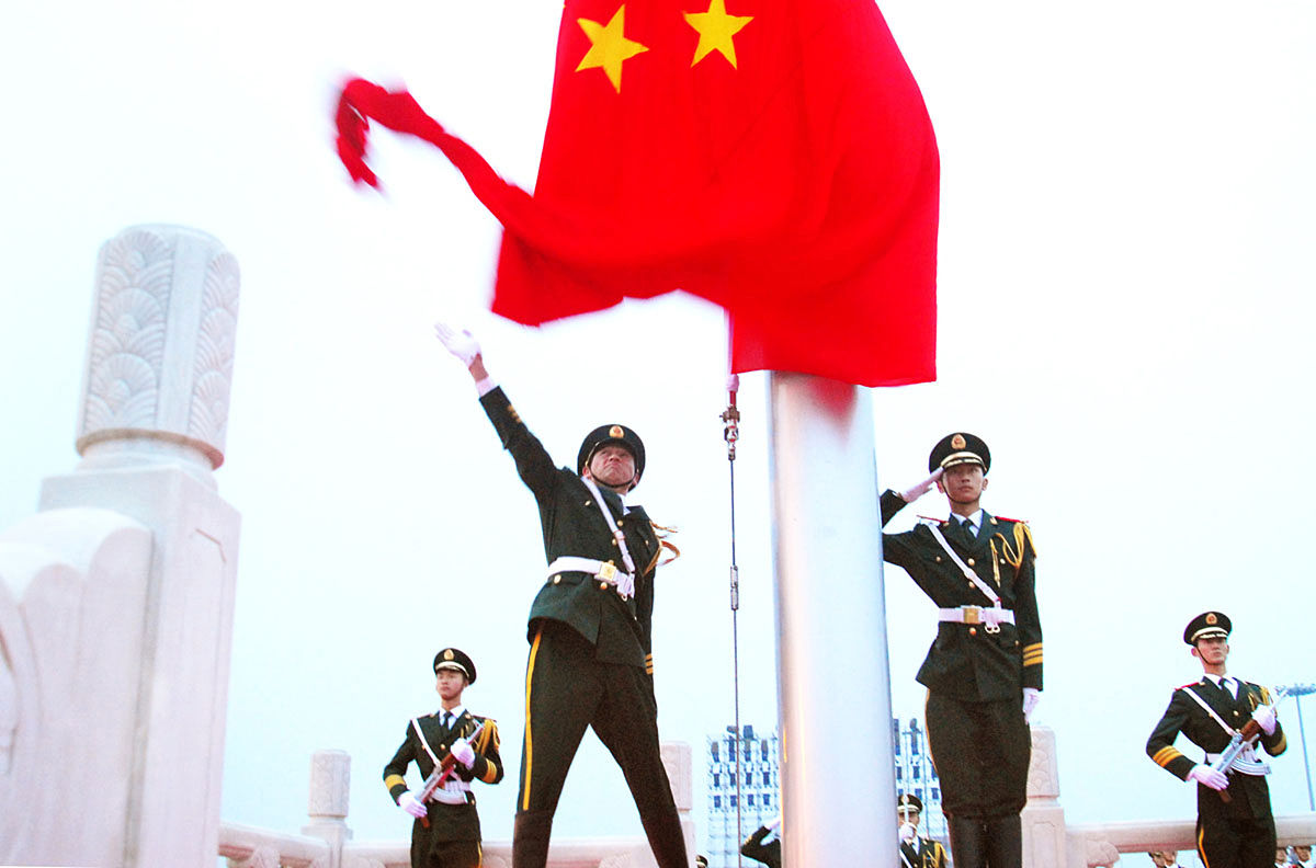 庄重神圣！升旗仪式庆祝国威