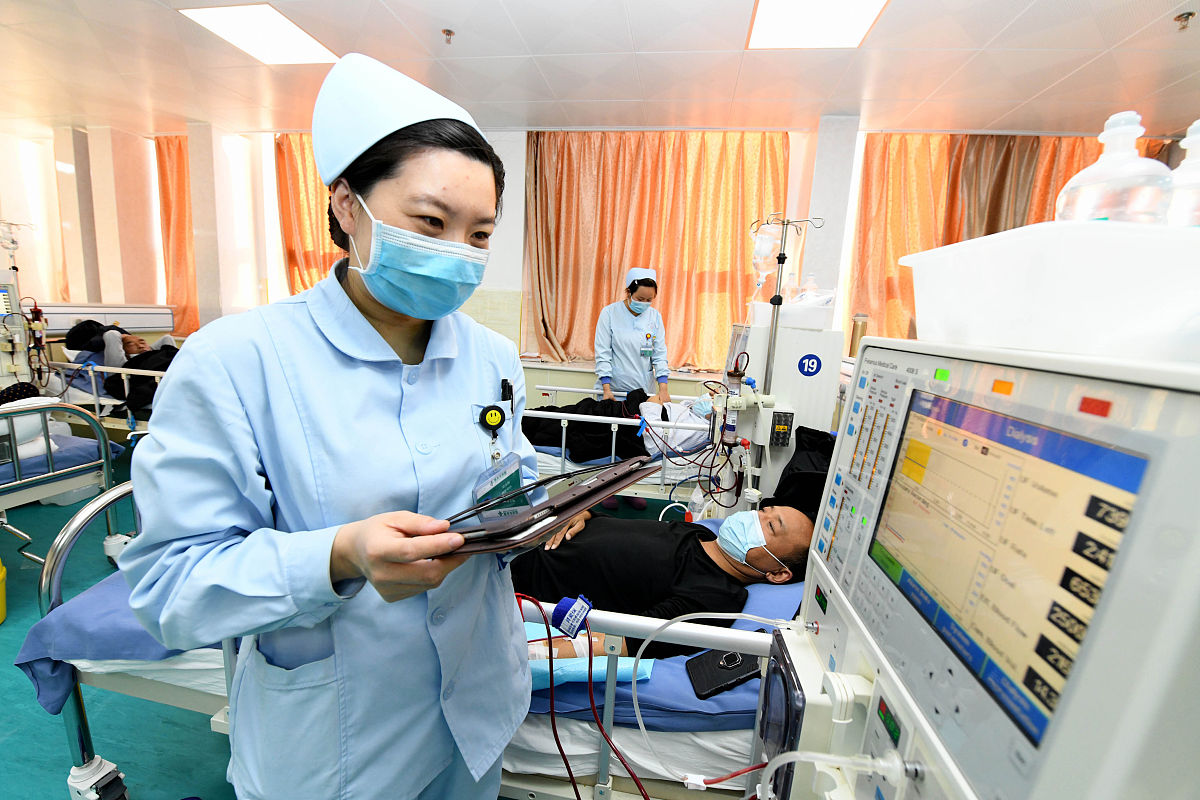 肾内科 护士 简要经历