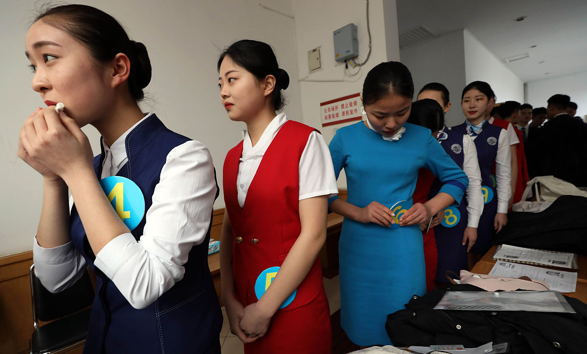 广西2021年女生初中毕业上铁路学校