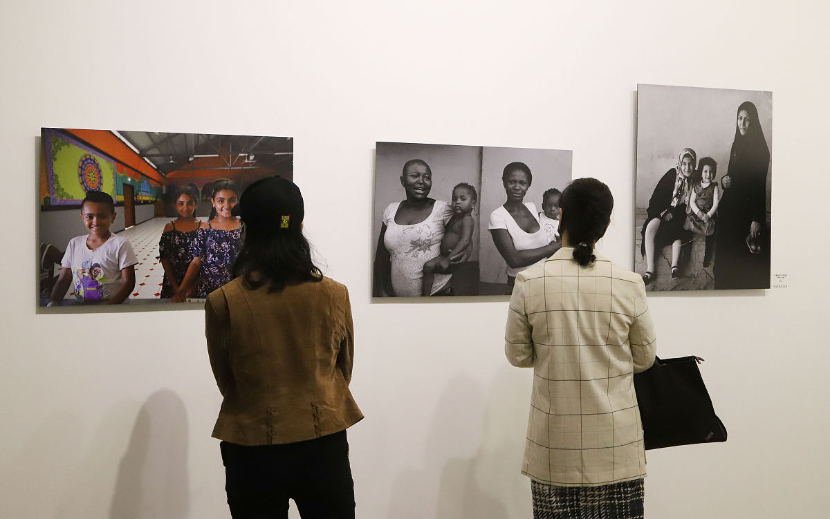 重庆航天职业技术学院三位教师荣膺第六届重庆市美术作品展览