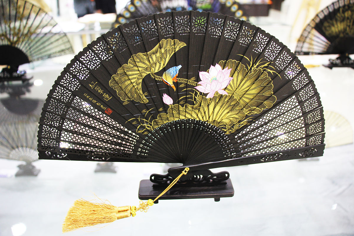 宣扇什么时候被评为非遗的 200字