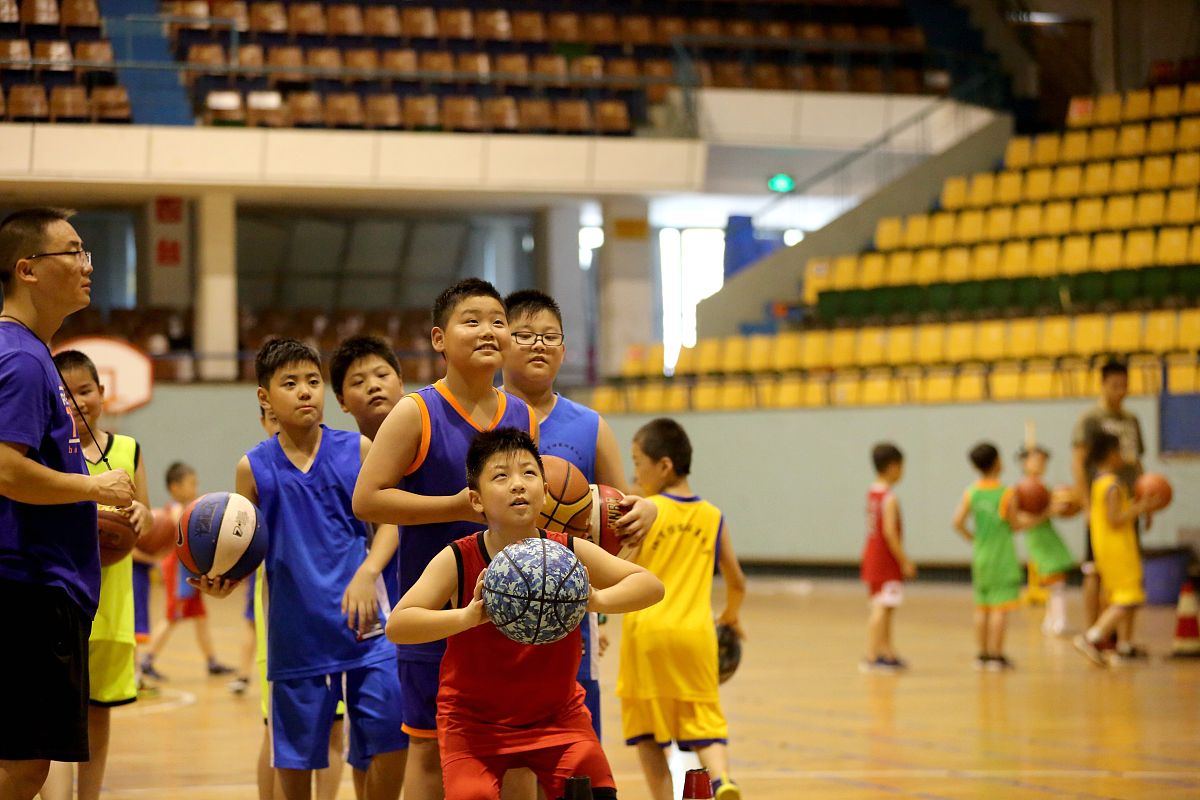 晒晒我们班的牛人作文500字