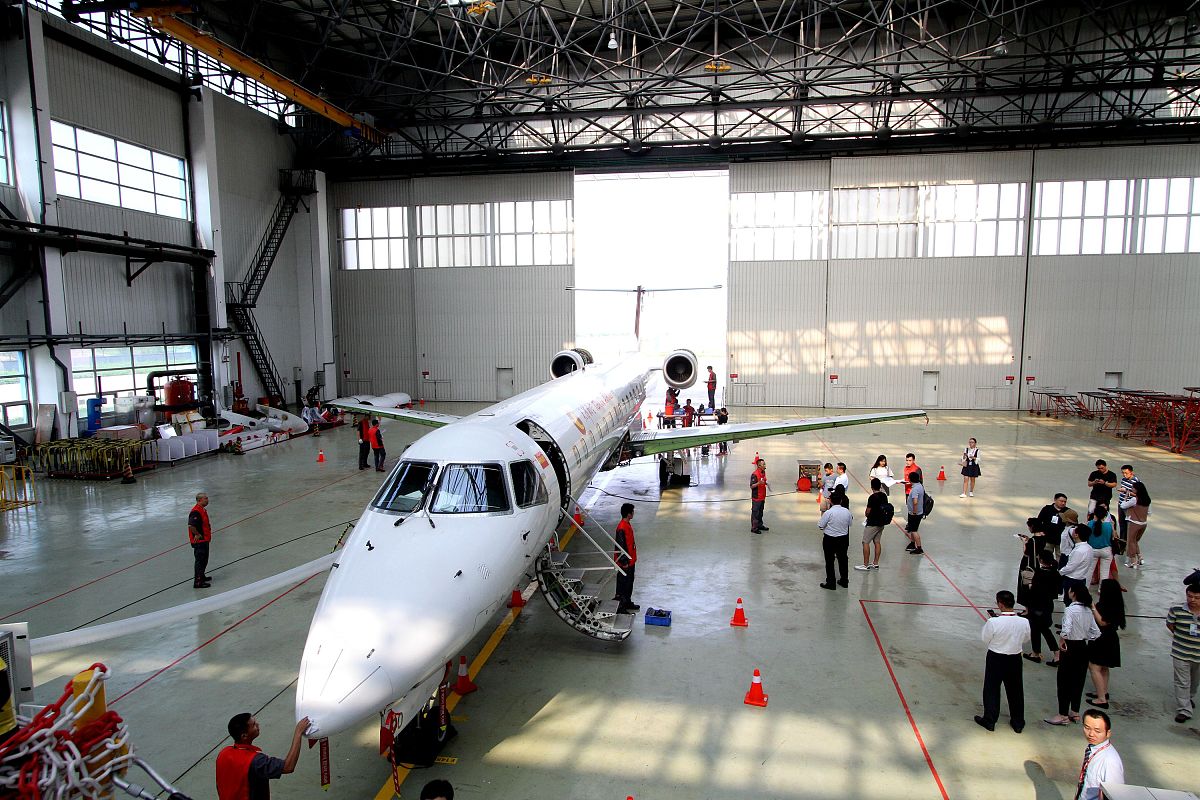 贵州省飞机维修专业前景分析：机遇与挑战并存