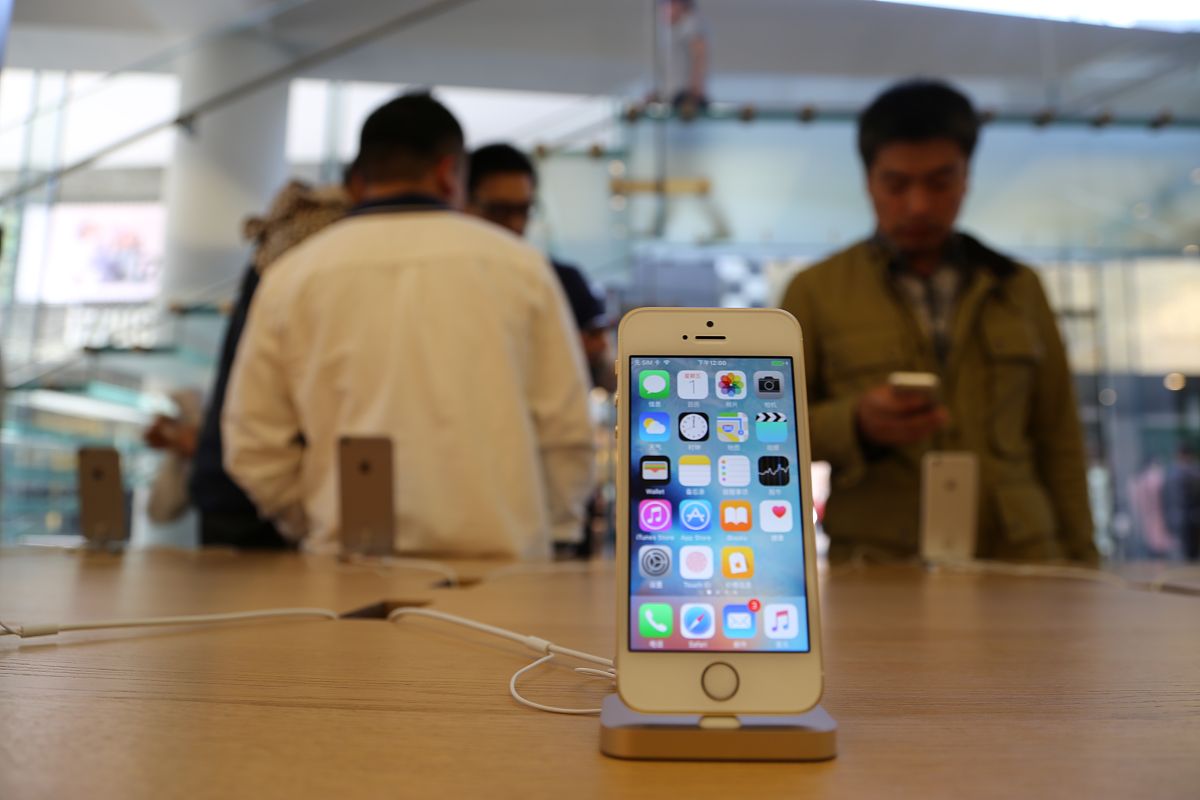 iPhone SE 市场价格 - 最低 ¥4999 起