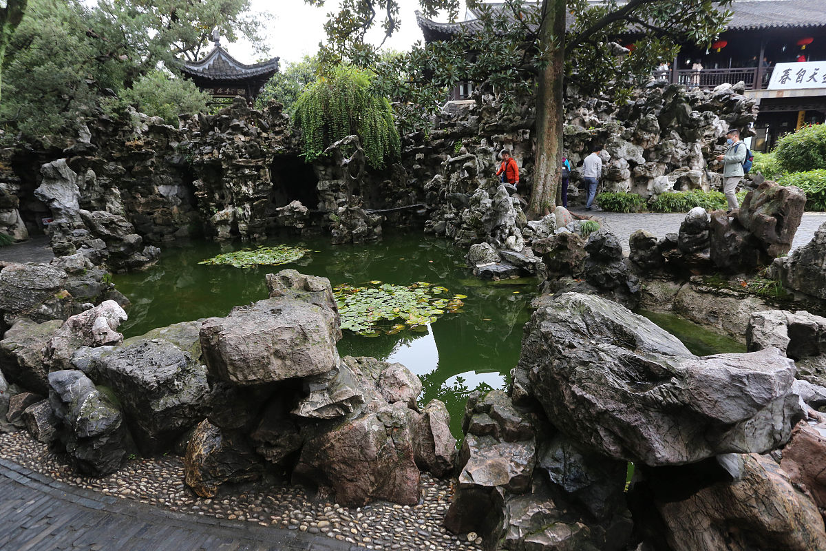 题目为 以石为师 的 作文