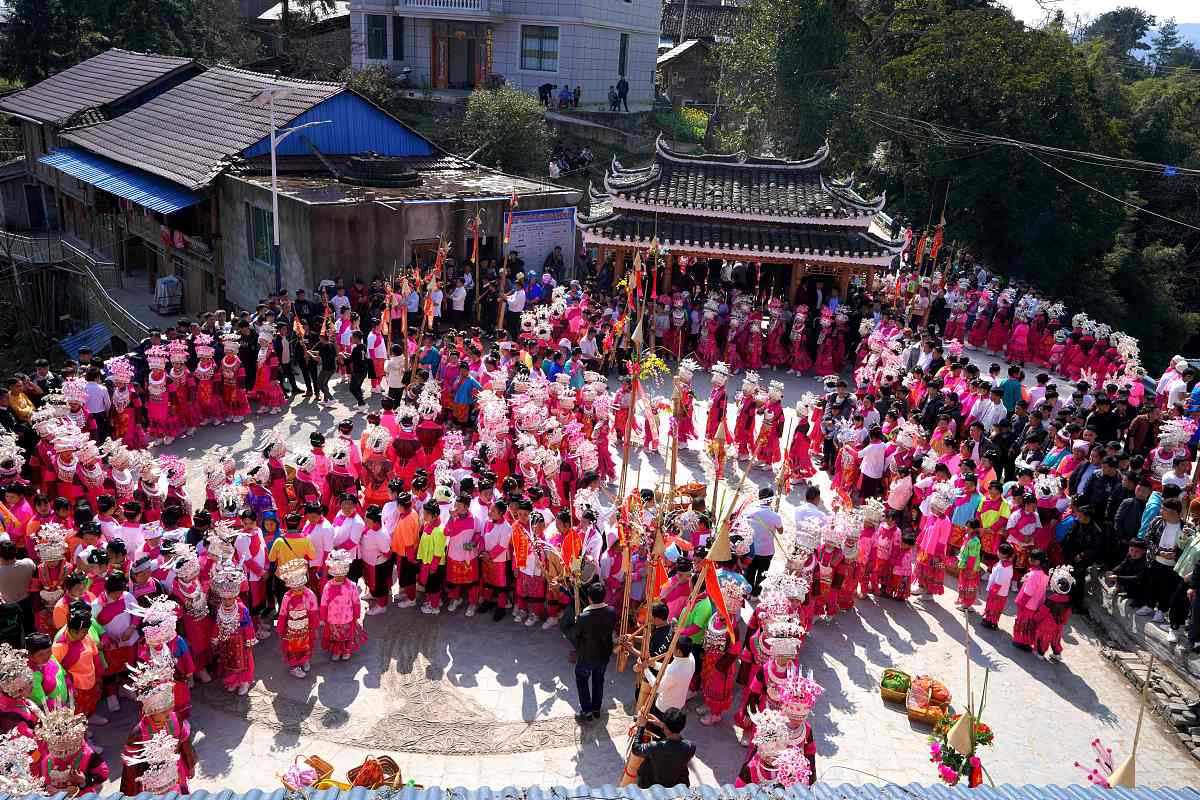 贵州卫生学校要如何选择用发散