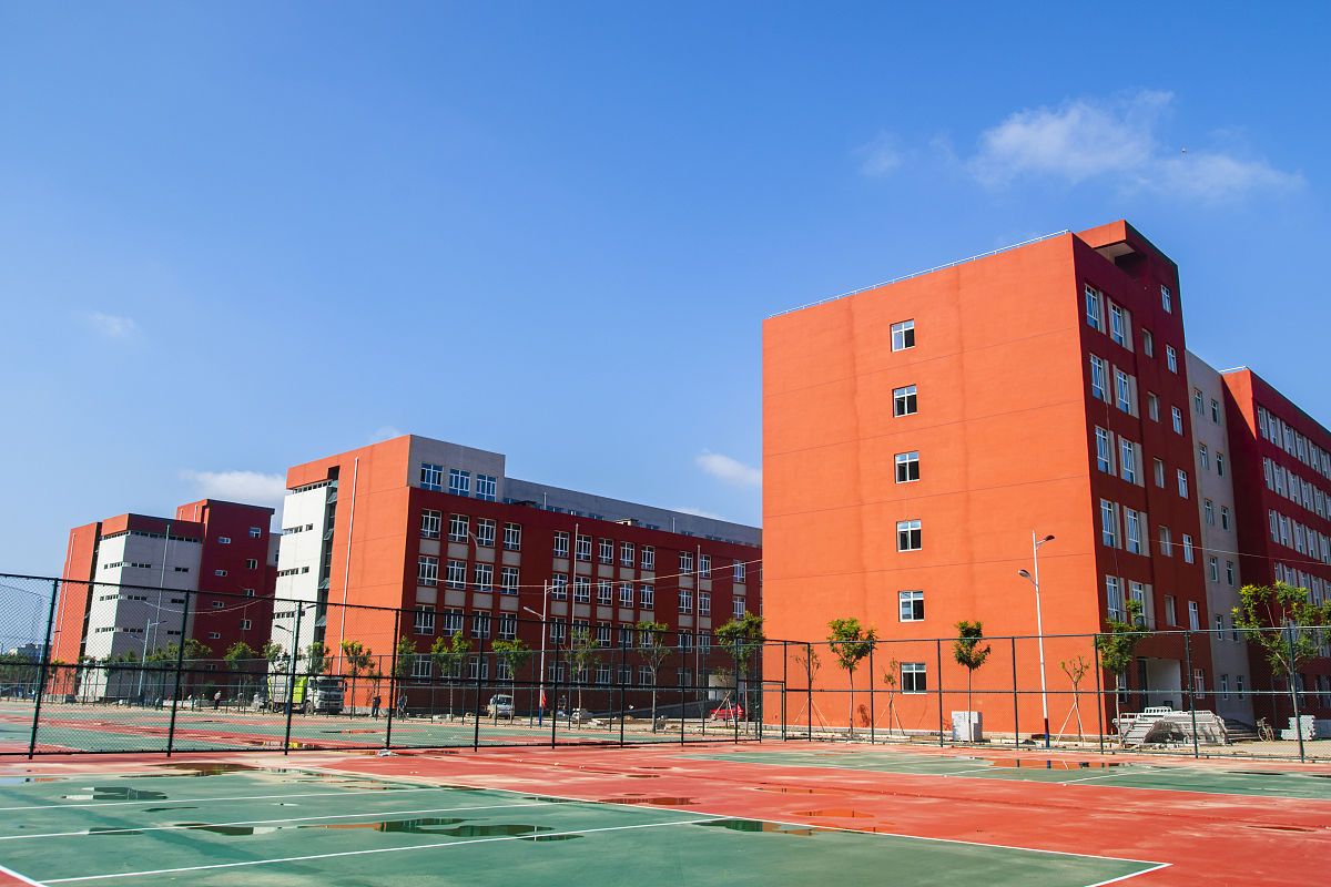 烟台清泉学校简介用发散性思维