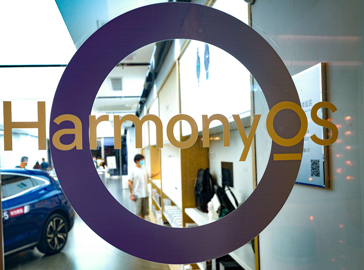 在过去的两年里我个人已经向该领域的人们赠送了数百个 NFT并且一点也不关心人们在收到这些 NFT 后会做什么。保留它们出售它们做你需要想做的事