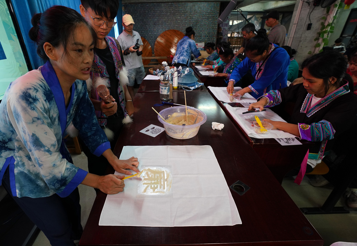 自贡职业技术学校传统手工艺专业：学什么？就业前景如何？