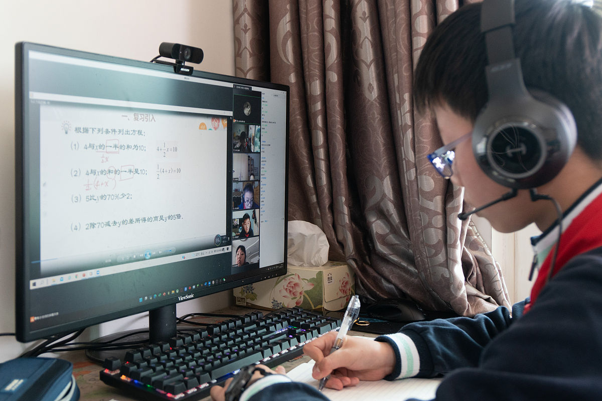 浙江计算机学校录取分数线2022：想上100分够吗？