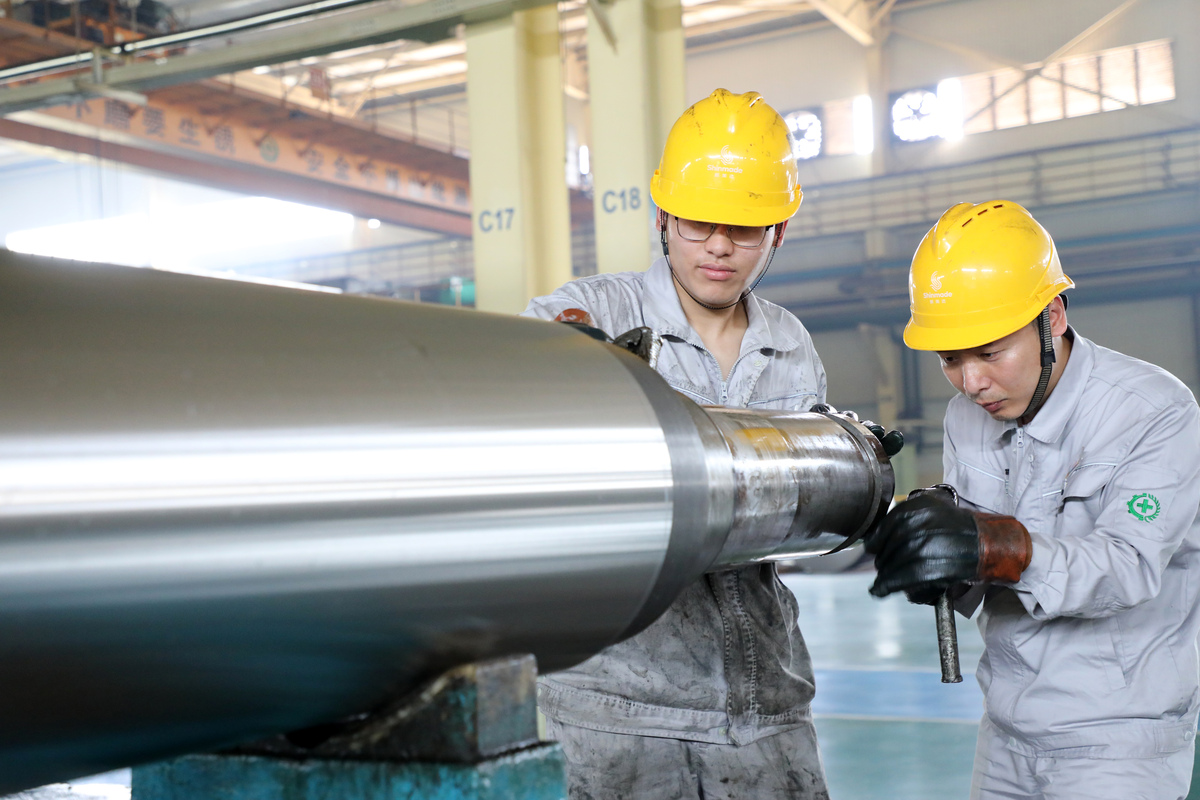 钢厂线材车间实习感悟：脚踏钢铁烈焰，感受激情与挑战