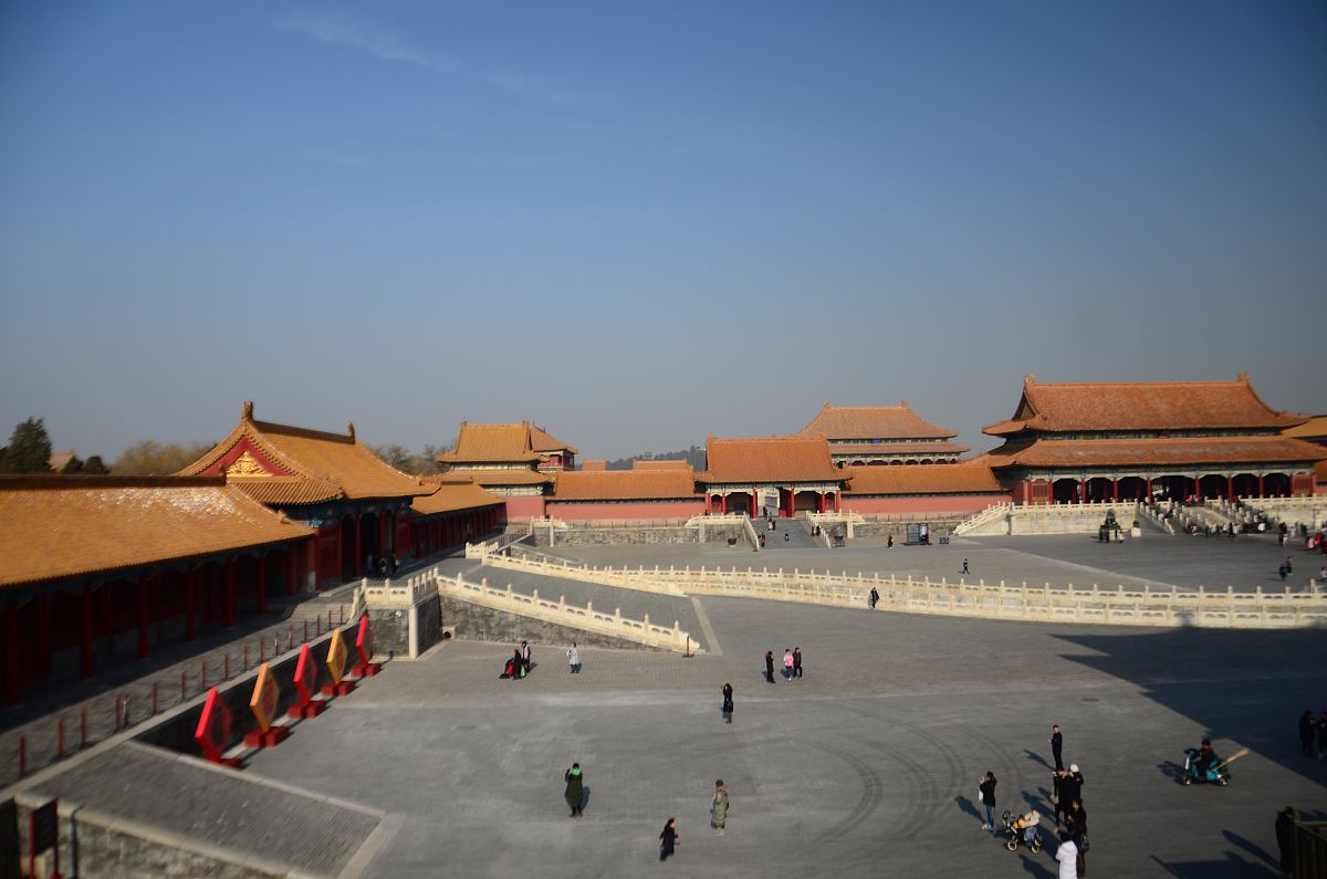 重庆文化艺术职业学院就业前景分析：优势、挑战与发展建议