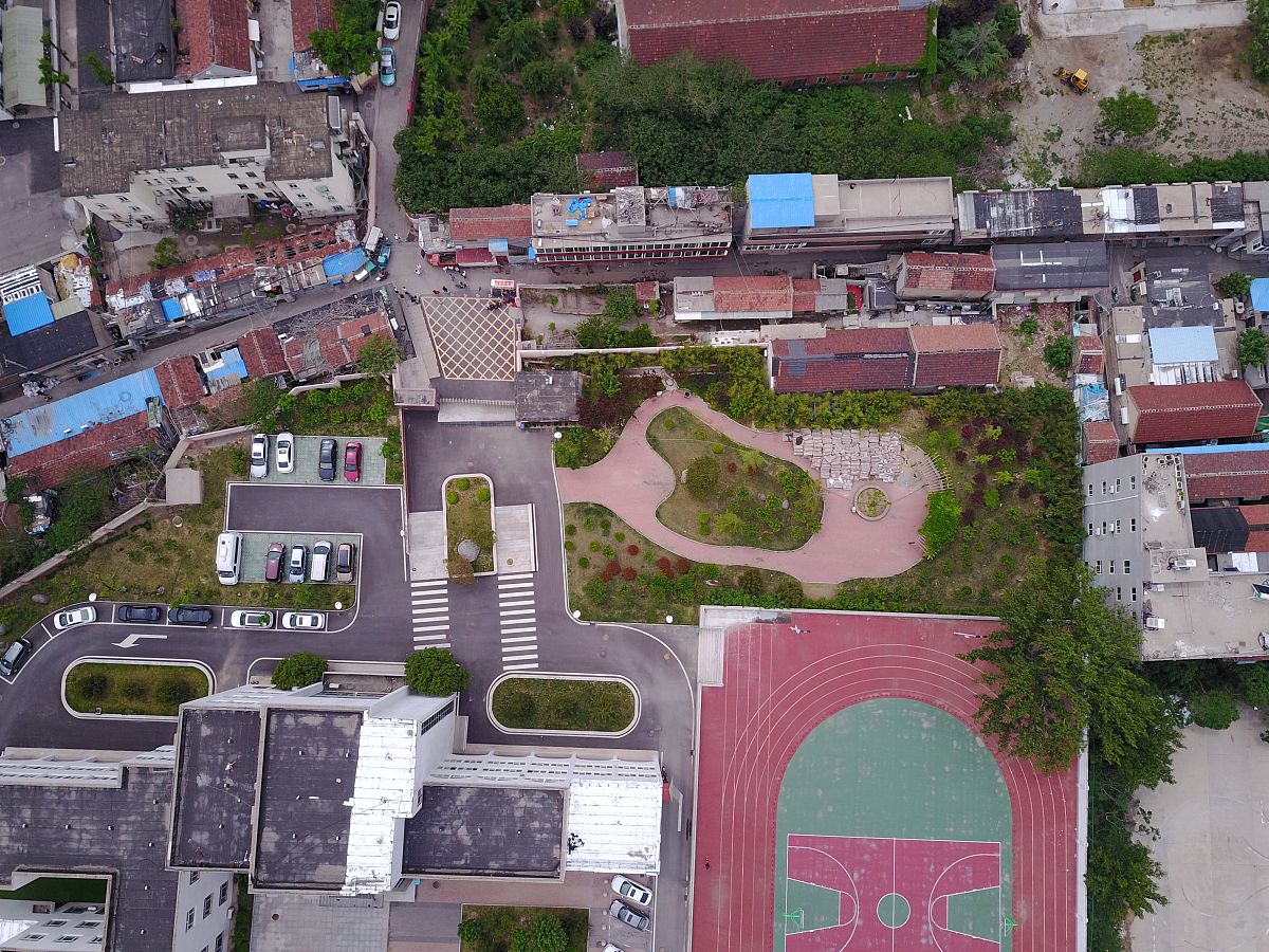 云南省镇康县轨道交通学校-好不好