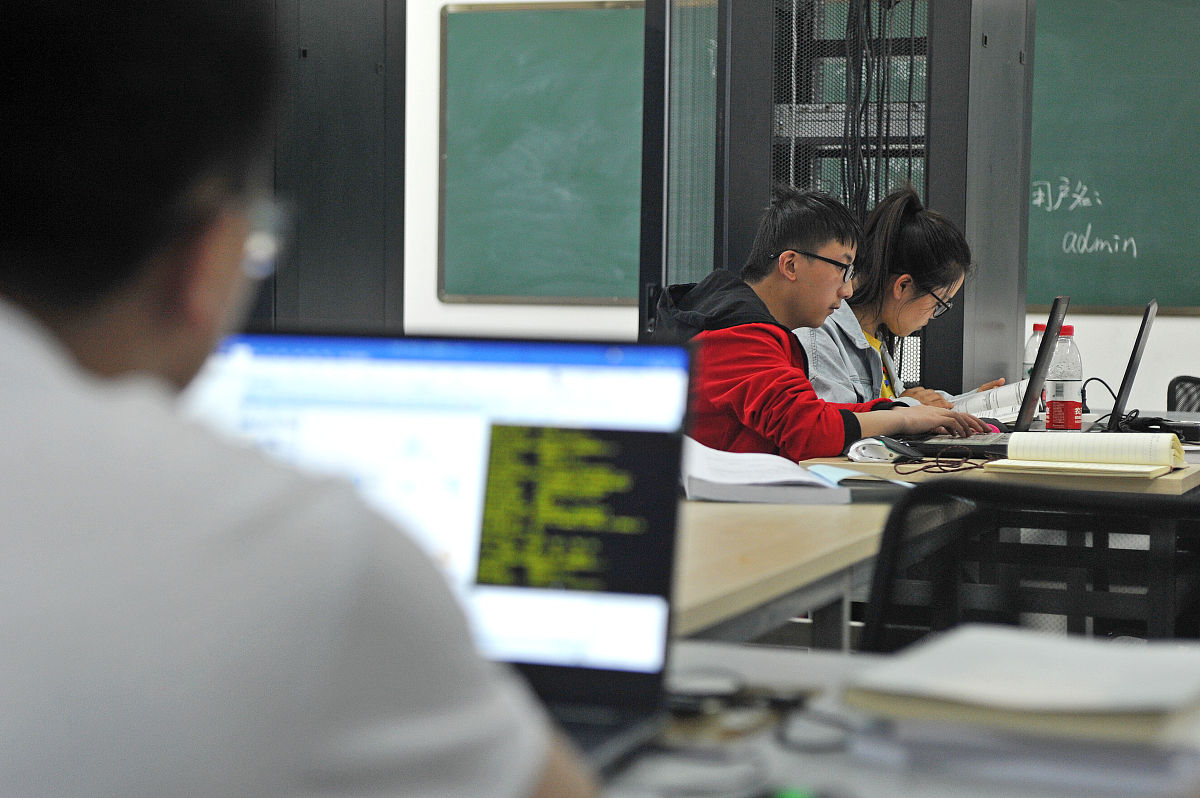 瑞安市永久机电学校计算机程序设计专业好学吗就业前景好不好