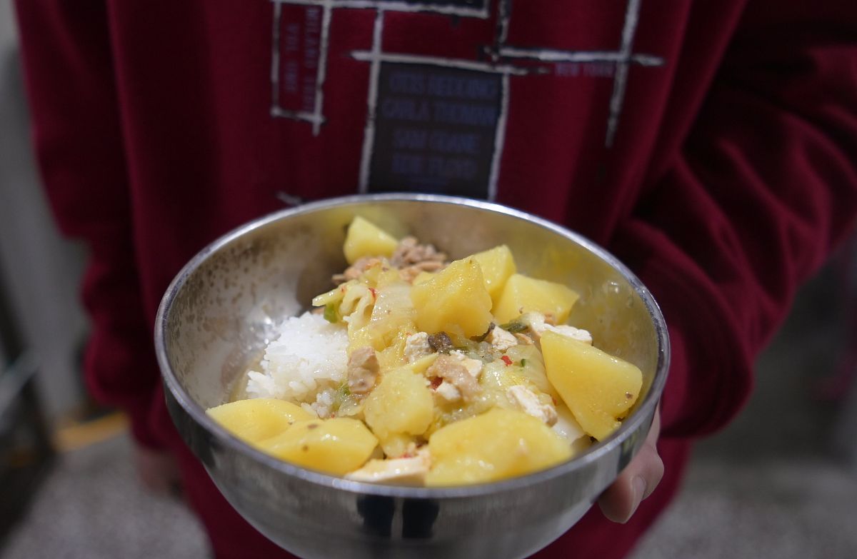 湖北航空服务技术学校计算机应用好不好？有什么招生要求