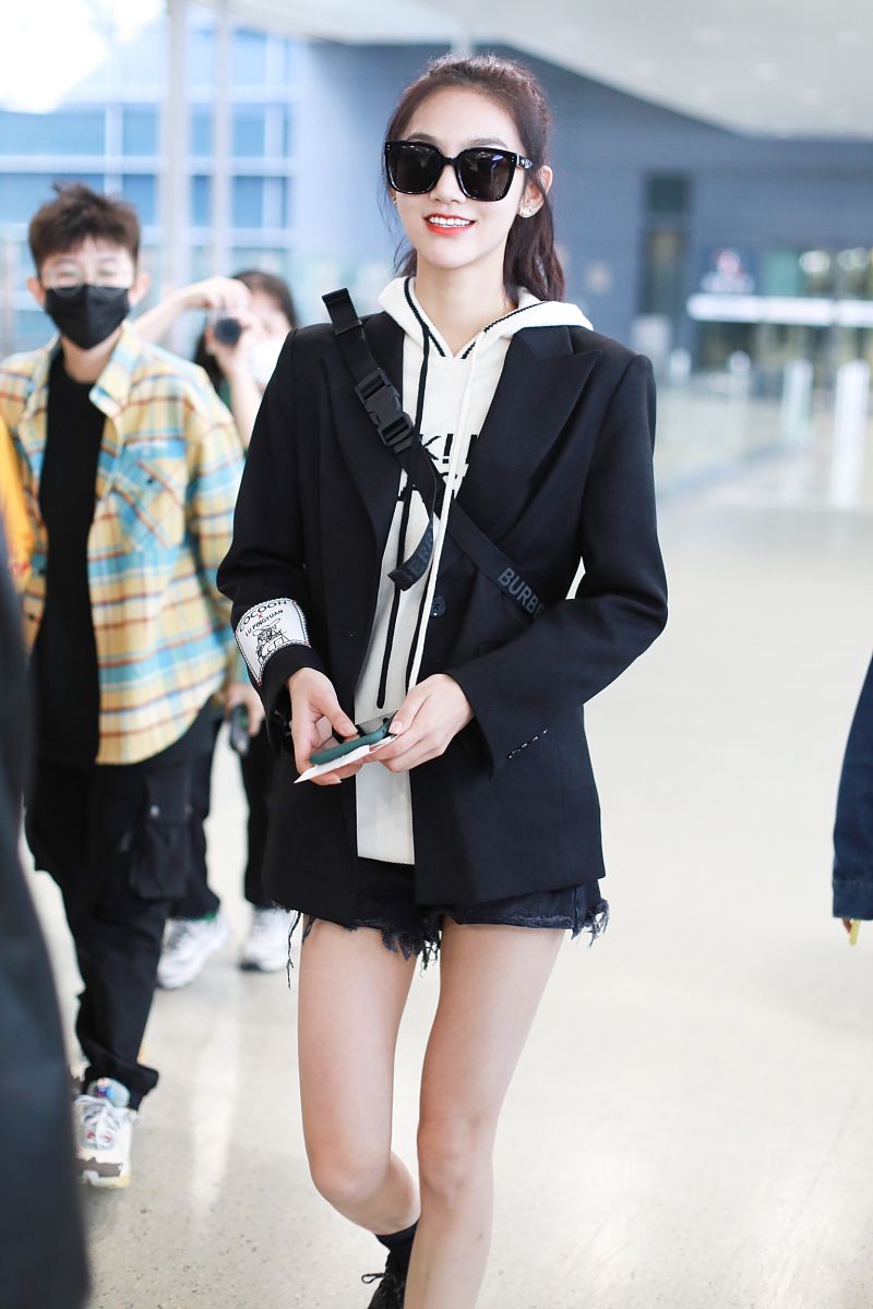 上海行健职业学院单招有高铁乘务专业吗