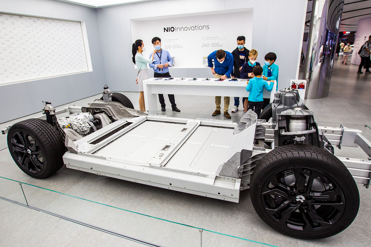 寻迹小车和避障小车市场需求分析：智能功能、易用性和安全至上