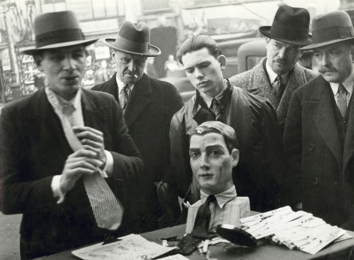 小说《教父》中维托所代表的社会群体