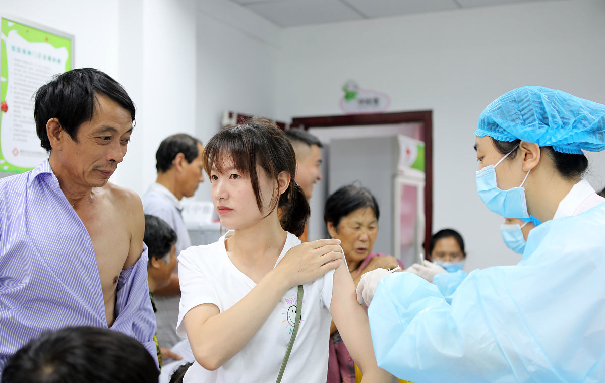 重庆护理学校护理专业：未来发展前景及薪资待遇