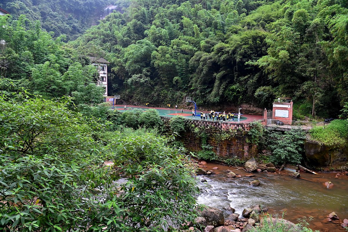 贵州护理学校毕业生升大专指南：机会、途径和提升建议