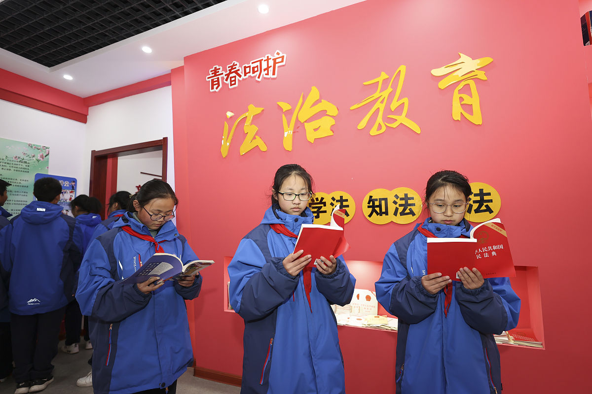 青蓝工程青年教师代表发言：如何利用平台实现教育梦想