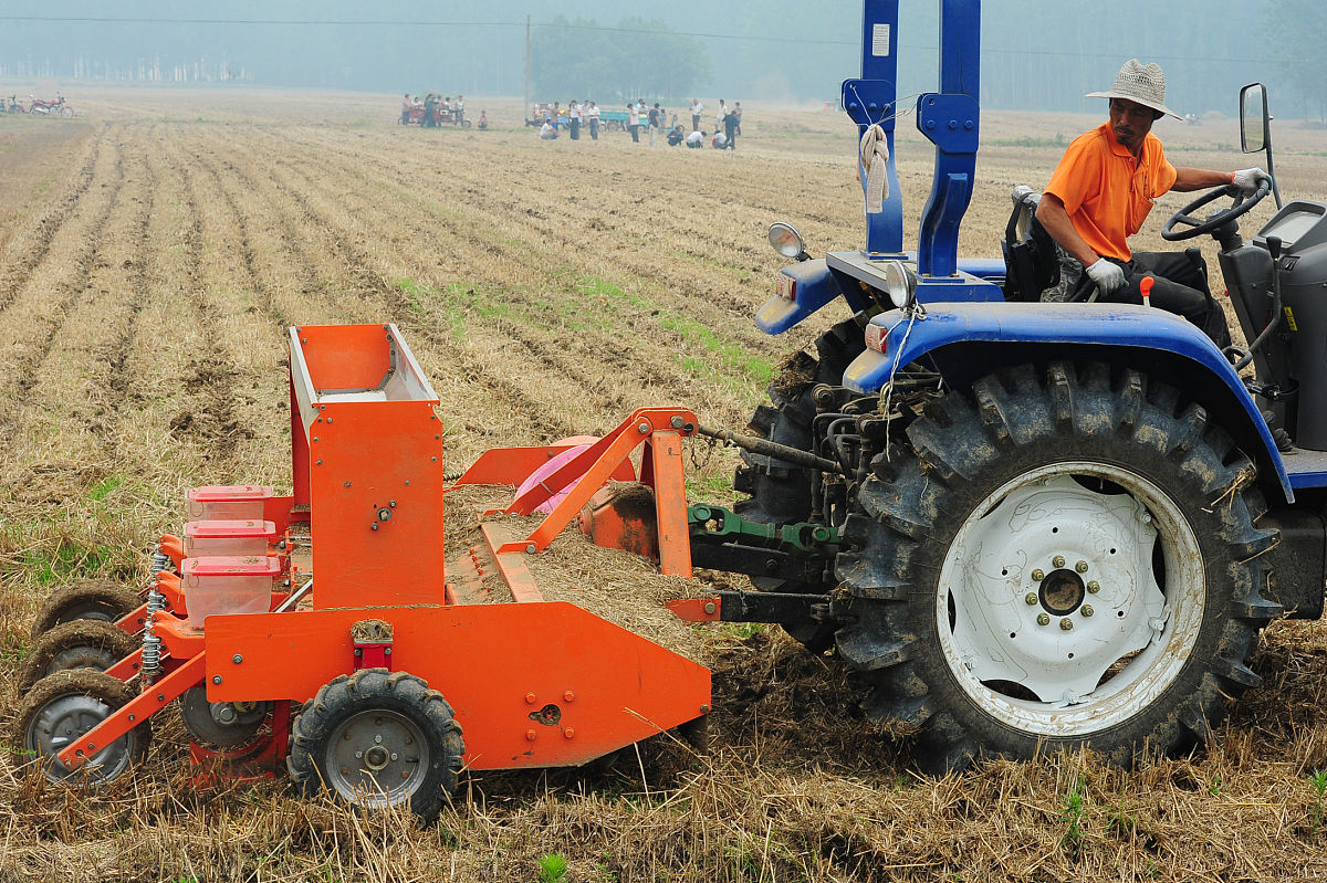 重庆市农业机械化学校2019年招生简章 - 培养高素质农业机械化人才