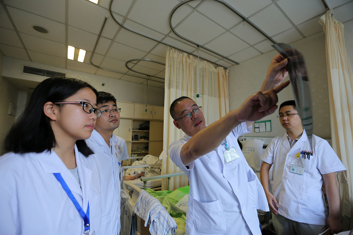 2021年重庆卫校农村医学怎么样