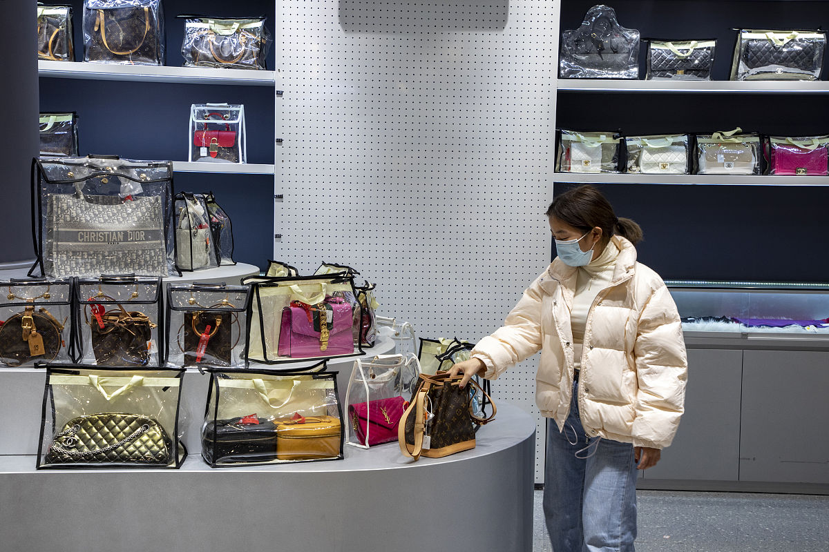 奢侈品洗护培训：掌握专业技术，为奢华保驾护航